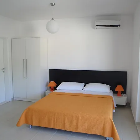 Apartamento Marica Neum